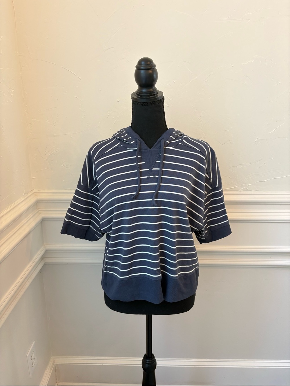 Striped Navy Short-Sleeve Hooded Sweatshirt